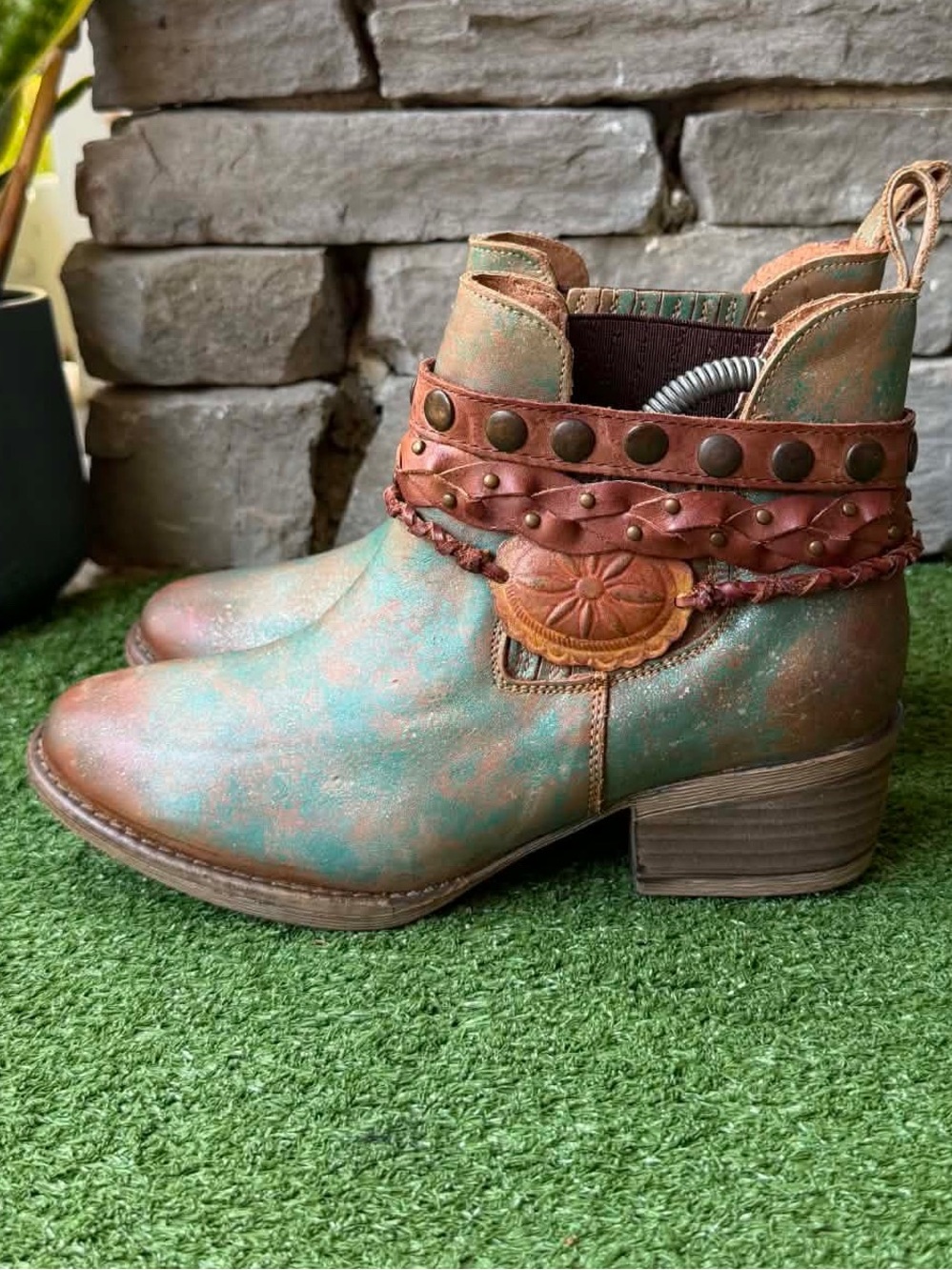 Circle G by Corral Distressed Green/Brown Harness Studded Womens Ankle Boots